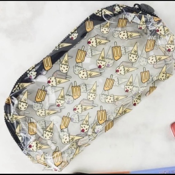 IPSY ICE CREAM Glam Bag Cosmetic Bag - Picture 5 of 5